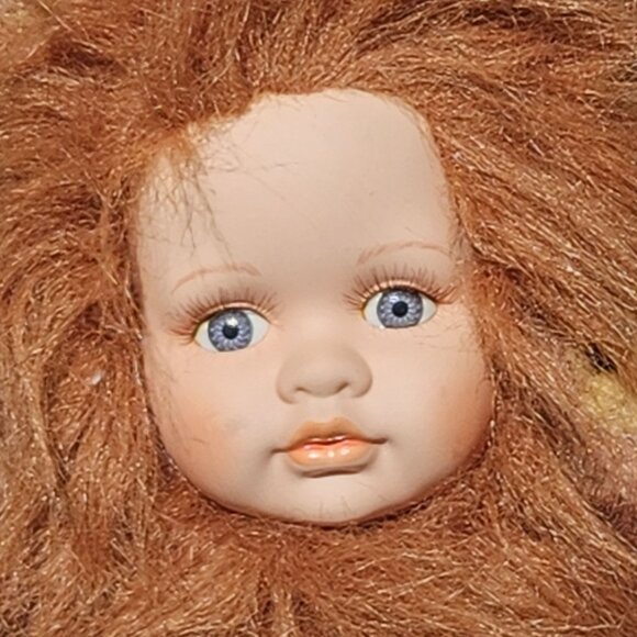 Lion Plush Doll With Porcelain Face "Rory" By Show-Stoppers Inc. - Picture 2 of 7